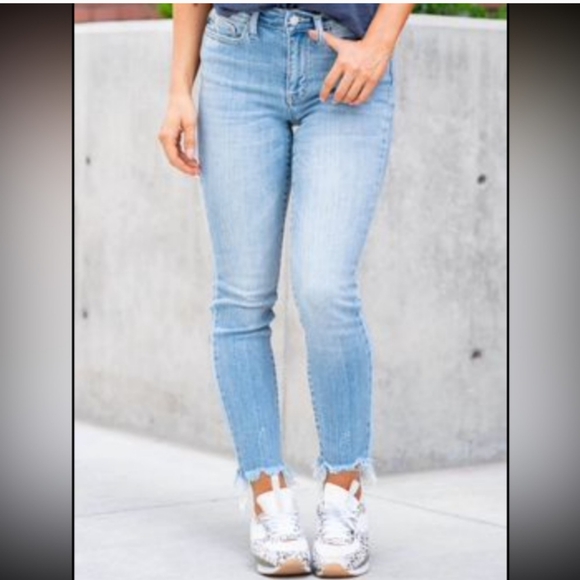Judy Blue Denim - Judy Blue Light Wash Raw Hem Jeans 3/26